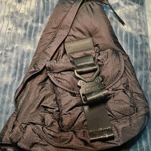 Pajar Canada Black Ripstop Nylon Sling Bag Crossbody
